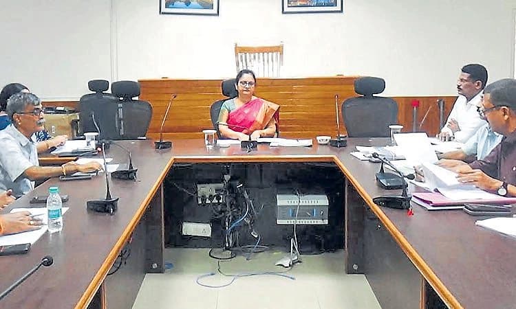 ಕೈಗಾರಿಕಾ ಚಟುವಟಿಕೆ ಆರಂಭಿಸದಿದ್ದಲ್ಲಿ ನಿವೇಶನ ಮರು ಹಂಚಿಕೆ ಮಾಡಲು ಕ್ರಮ: ಡಿಸಿ ಸ್ವರೂಪಾ