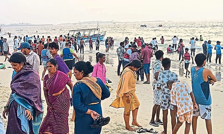 ಉಡುಪಿ: ಹೊಸ ವರ್ಷದ ಸಂಭ್ರಮಾಚರಣೆ