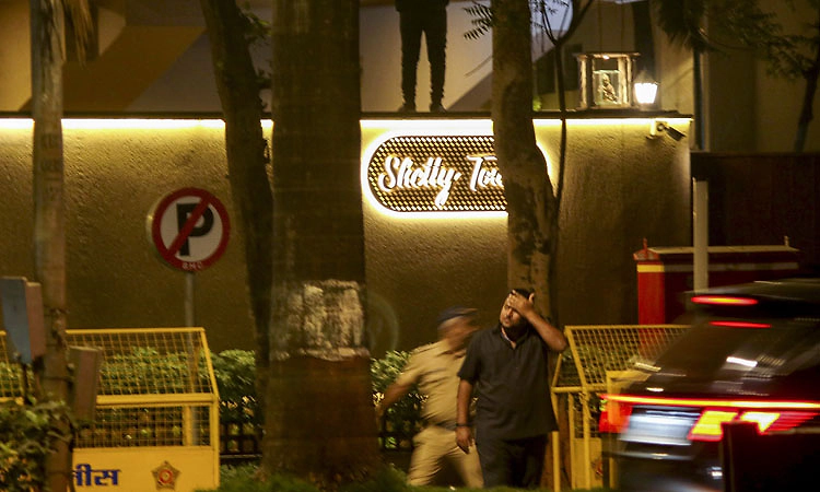 Four detained in Pune for firing at filmmaker Rohit Shetty's Mumbai home