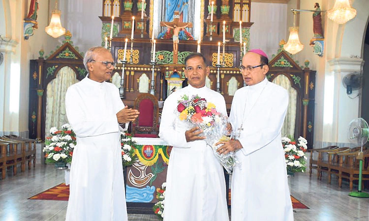 ಉಡುಪಿ ಧರ್ಮಪ್ರಾಂತದ ನೂತನ ಧರ್ಮಾಧ್ಯಕ್ಷರಾಗಿ ಡಾ|ಲೆಸ್ಲಿ ಕ್ಲಿಫರ್ಡ್‌ ಡಿ'ಸೋಜಾ ನೇಮಕ