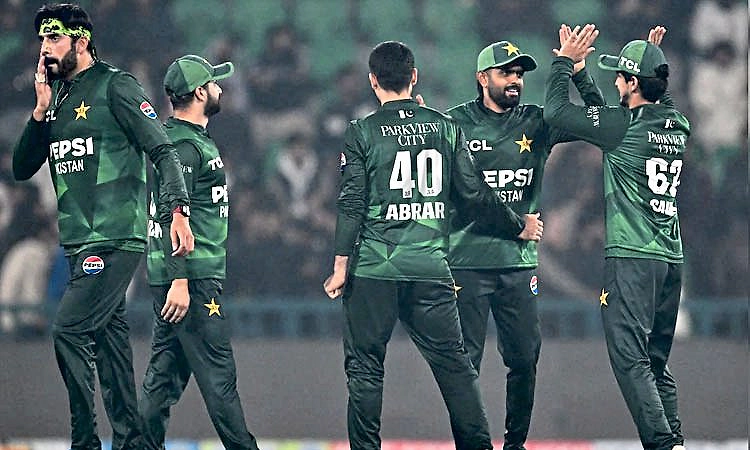 Pak vs Aus: ಆಸ್ಟ್ರೇಲಿಯಕ್ಕೆ ವೈಟ್ ವಾಶ್  