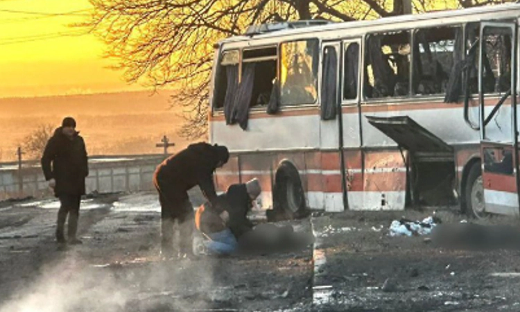 Kyiv: ಉಕ್ರೇನ್‌ ಮೇಲೆ ರಷ್ಯಾ ಡ್ರೋನ್ ದಾಳಿ: 15 ಮಂದಿ ಸಾವು!