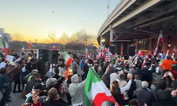 Khamenei; ಖಮೇನಿ ಸಾವಿನ ಸುದ್ದಿ ಕೇಳಿ ಸಂಭ್ರಮಾಚರಣೆ: ಇರಾನ್ ನಲ್ಲಿ ಜಯಘೋಷ!