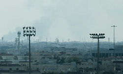 ಖಮೇನಿ ಸಾವಿನ ನಂತರವೂ ಗಲ್ಫ್‌ನ ಅಮೆರಿಕದ ನೆಲೆಗಳ ಮೇಲೆ ಕ್ಷಿಪಣಿಗಳ ದಾಳಿ