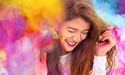 Holi: ಹೋಳಿಹಬ್ಬ ಬಣ್ಣಗಳ ಸಂತಸದ ಸಂಭ್ರಮ