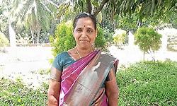 ಕಾವು: ಕುಣಿತ ಭಜನೆ ಮಾಡುತ್ತಿದ್ದ ಮಹಿಳೆ ಹೃದಯಾಘಾತದಿಂದ ಸಾವು 