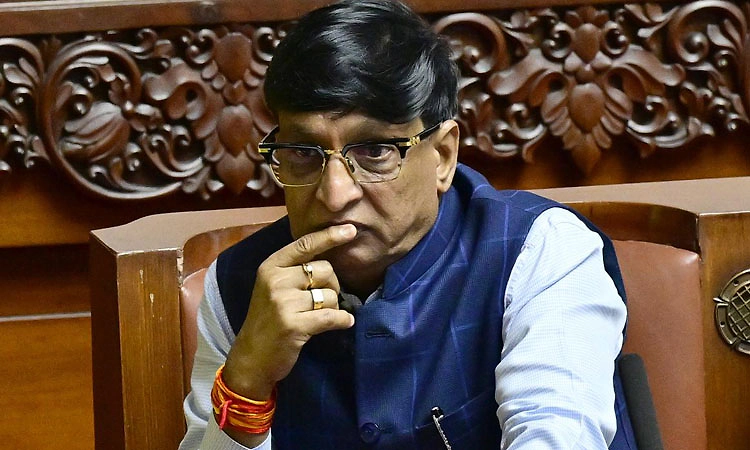 ಭೋಜೇಗೌಡರಿಗೆ ಇಸ್ರೇಲ್‌-ಇರಾನ್‌ ಯುದ್ಧ ಬಿಸಿ: ದುಬೈನಲ್ಲಿ ಪರದಾಟ