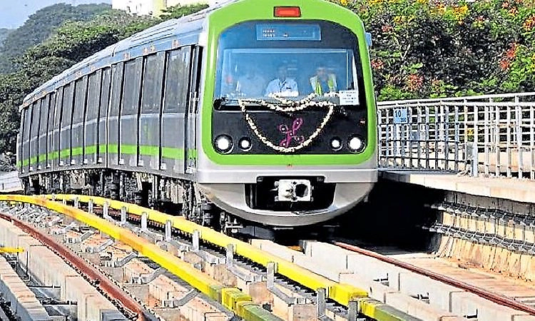 Metro records Rs 156 crore in non-fare revenue