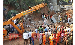 Bridge portion collapses on Jammu outskirts; 3-4 labourers feared trapped, 1 rescued
