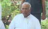 ಸೋನಿಯಾ,ರಾಹುಲ್ ಮತ್ತು ನಾನು ಕುಳಿತು ನಿರ್ಣಯ ಕೈಗೊಳ್ಳುತ್ತೇವೆ; ಖರ್ಗೆ