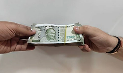 Bengaluru public prosecutor caught accepting Rs 5,000 bribe 