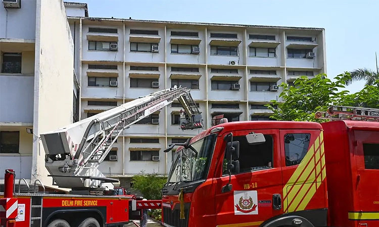 ಕೇಂದ್ರ ಶಿಕ್ಷಣ ಇಲಾಖೆ ಕಟ್ಟಡಕ್ಕೆ ಬೆಂಕಿ ಬಿದ್ದಿಲ್ಲ: ಸಚಿವಾಲಯ ಸ್ಪಷ್ಟನೆ