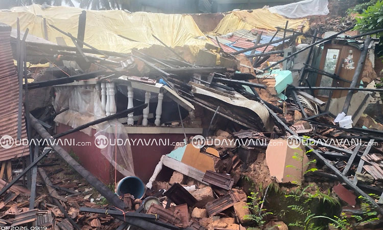 ಉಳ್ಳಾಲ: ಕೆರೆಬೈಲ್ ಗುಡ್ಡೆಯಲ್ಲಿ ಮನೆ ಮೇಲೆ ಕುಸಿದ ಕಾಂಪೌಂಡ್ ಹಾಲ್: ತಪ್ಪಿದ ಭಾರೀ ದುರಂತ