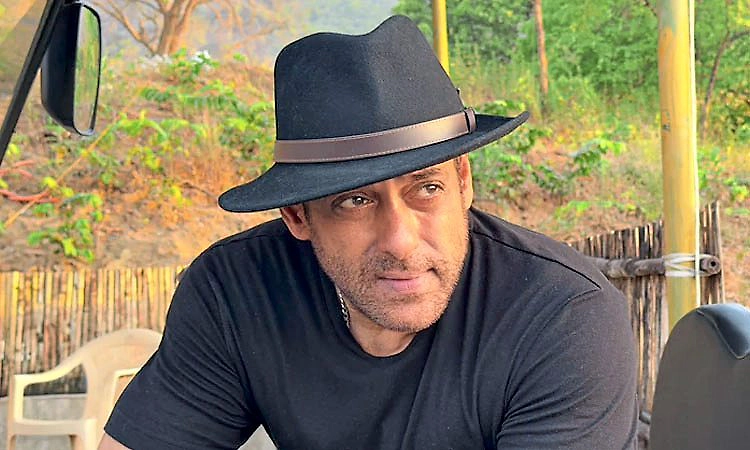 Buzz: ಟಾಲಿವುಡ್‌ ನಿರ್ದೇಶಕನ ಸಿನಿಮಾಕ್ಕಾಗಿ ಭಾರೀ ಸಂಭಾವನೆ ಕಡಿಮೆ ಮಾಡಿಕೊಂಡ ಸಲ್ಮಾನ್