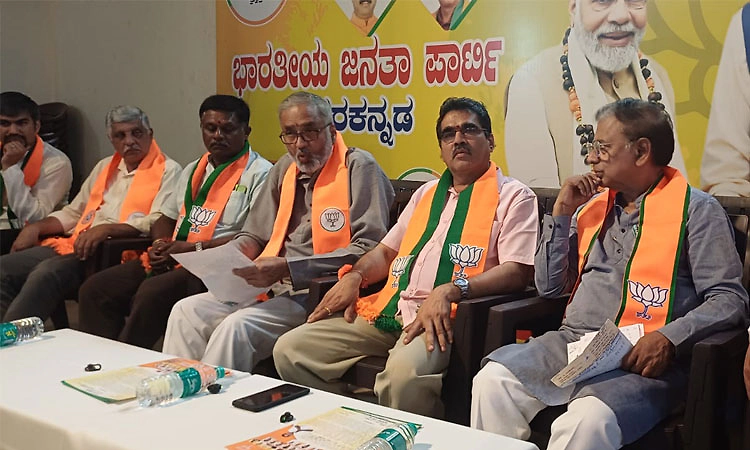 ‘ಕಾಂಗ್ರೆಸ್ ಬೋರ್ಡ್ ತಿರುಗಿ ಹಾಕಿಯಾಗಿದೆ, ಜನರ ವಿಶ್ವಾಸ ಕಳೆದುಕೊಂಡಿದೆ’: ಸಂಸದ ಕಾಗೇರಿ