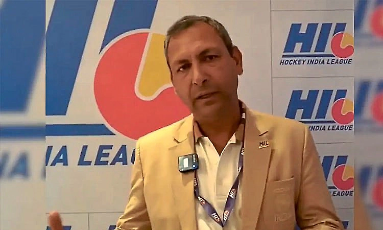 Women's hockey chief coach Harendra Singh resigns: Sources