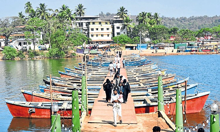 Mangaluru: ಭಾವೈಕ್ಯ ಬೆಸೆಯುವ‌ ನಡುಪಳ್ಳಿ ರಹ್ಮಾನಿಯಾ ಮಸೀದಿ ಉರೂಸ್‌