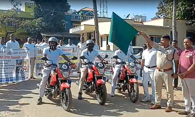 ಅಮೂಲ್ಯ ಜೀವಗಳು ಉಳಿಯಲು ಹೆಲೈಟ್ ಧರಿಸಿ: ಡಿವೈಎಸ್‌ಪಿ ರವಿ ಮನವಿ