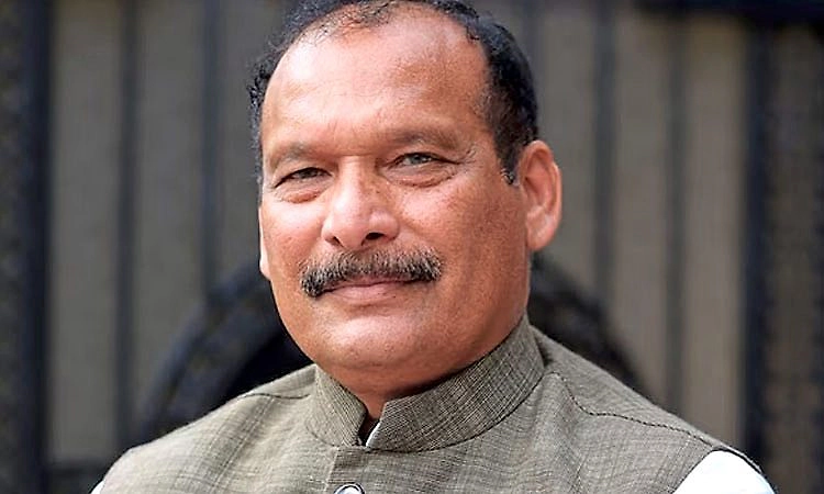 ವಾರ ಕಳೆದರೂ ಸಿಗುತ್ತಿಲ್ಲ ಇ ಖಾತಾ: ಐವಾನ್ ಆಕ್ರೋಶ