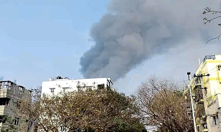 Massive fire breaks out at mattress and sofa warehouse in Bengaluru