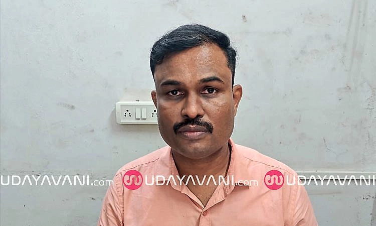 ಗುತ್ತಿಗೆದಾರರಿಂದ ಲಂಚಕ್ಕೆ ಬೇಡಿಕೆ: ಮಂಗಳೂರು ಲೋಕೋಪಯೋಗಿ ಇಲಾಖೆಯ ಪ್ರಥಮ ದರ್ಜೆ ಸಹಾಯಕ ಬಂಧನ