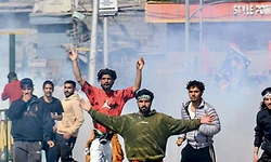 ಖಮೇನಿ ಹತ್ಯೆ; ಜಮ್ಮ ಮತ್ತು ಕಾಶ್ಮೀರದಲ್ಲಿ ನಿರ್ಬಂಧ: 2 ದಿನ ಶಾಲೆಗಳಿಗೆ ರಜೆ