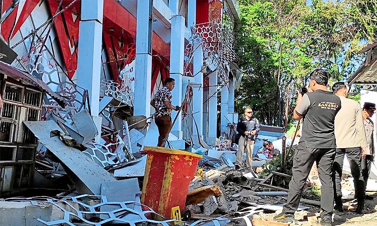 ಇಂಡೋನೇಷ್ಯಾದಲ್ಲಿ 7.4 ತೀವ್ರತೆಯ ಪ್ರಬಲ ಭೂಕಂಪ: ಓರ್ವ ಸಾವು; ಹಲವರಿಗೆ ಗಾಯ