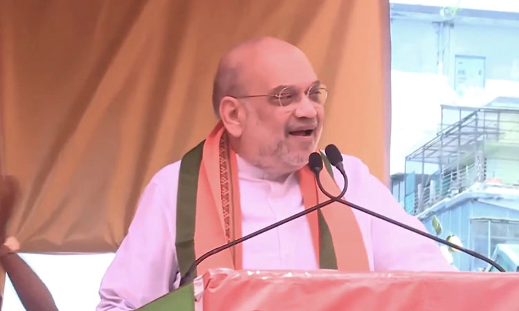 ಒಳನುಸುಳುವಿಕೆಯಿಂದಾಗಿ ಬಂಗಾಳದ ಅಸ್ತಿತ್ವವೇ ಅಪಾಯದಲ್ಲಿದೆ: ಅಮಿತ್ ಶಾ