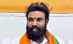 ಕಾಂಗ್ರೆಸ್‌ನವರು ರಾಜ್ಯದ ಆಸ್ತಿ ತಿನ್ನುವ 'ಹೆಗ್ಗಣಗಳು'; ಶ್ರೀರಾಮುಲು