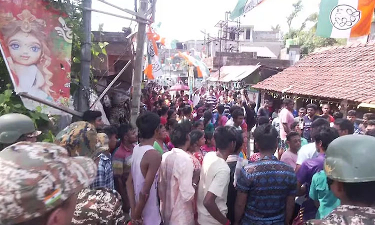 Bengal: Fear of life from TMC alleged; tense situation in Falta