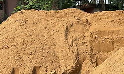 Shirva: ಅಕ್ರಮ ಸಾಗಾಟದ ಮರಳು, ಟಿಪ್ಪರ್ ವಶಕ್ಕೆ