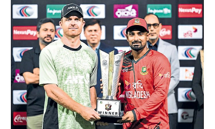 Dhaka: ಬಾಂಗ್ಲಾವನ್ನು ಕೆಡವಿದ ಕಿವೀಸ್‌, ಟಿ20 ಸರಣಿ 1-1 ಸಮಬಲ