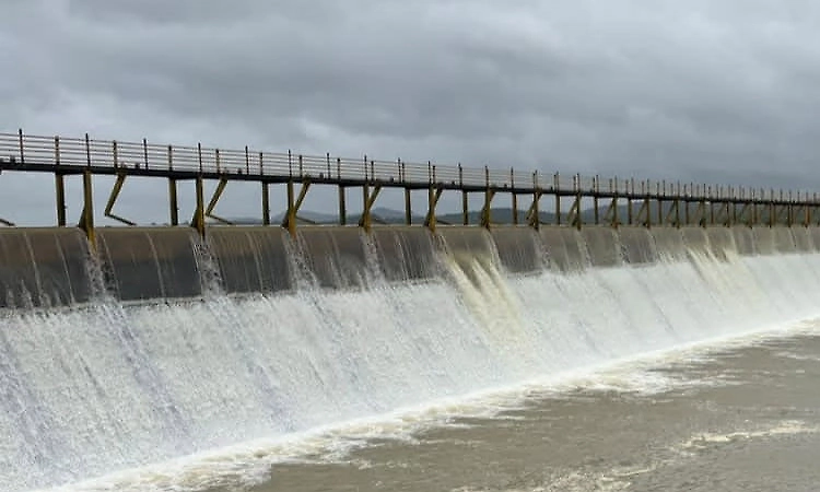 Anjanapura Reservoir reaches full capacity, brings cheer to farmers in Shikaripura