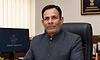 ಪೇಜಾವರ ಶ್ರೀ ಚಾತುರ್ಮಾಸ್ಯ: ಐಎಎಸ್ ಅಧಿಕಾರಿ ರಾಜೇಶ್ ಪ್ರಸಾದ್ ಗೆ ಜನ್ಮಾಷ್ಟಮಿ ಪುರಸ್ಕಾರ