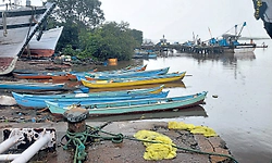 ಮೀನು ಇಳಿಸಲು ಮ್ಯಾಂಗನೀಸ್‌ ಜೆಟ್ಟಿ ಬಿಟ್ಟುಕೊಡಿ