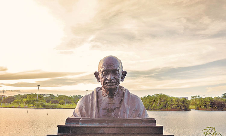 ಭಾರತದ ಗಡಿಯಾಚೆಗೂ ವಿಸ್ತರಿಸಿದ ಗಾಂಧಿ ತತ್ತ್ವಾದರ್ಶಗಳು