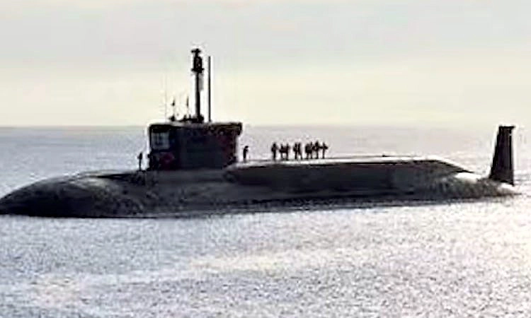 ಅಣುಶಕ್ತಿ ಚಾಲಿತ 3ನೇ ಜಲಾಂತರ್ಗಾಮಿ ನೌಕೆ ಶೀಘ್ರ ನಿಯೋಜನೆ!    