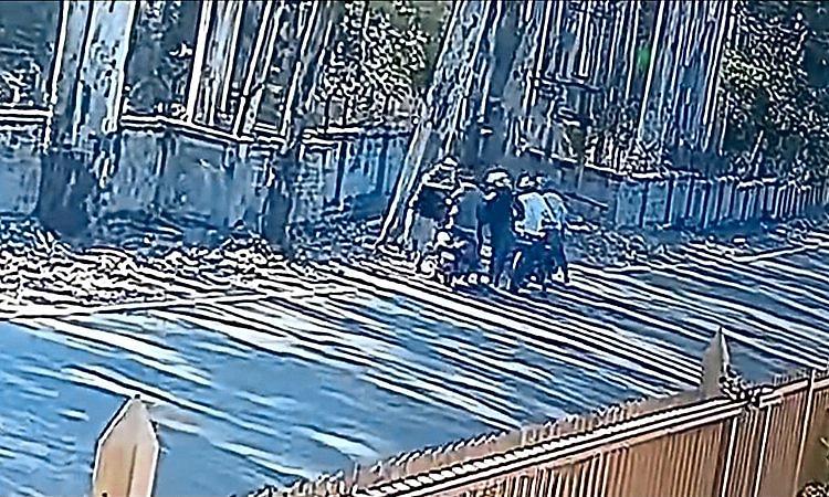 ಯುವಕನ ಅಡ್ಡಗಟ್ಟಿ ಲಾಂಗ್‌ ತೋರಿಸಿ 31 ಲಕ್ಷ ದರೋಡೆ