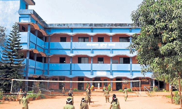 Mangaluru; ಸರಕಾರಿ ಶಾಲೆ ಎಸೆಸೆಲ್ಸಿ ಮಕ್ಕಳಿಗೆ ರಾತ್ರಿವರೆಗೆ ಕ್ಲಾಸ್‌