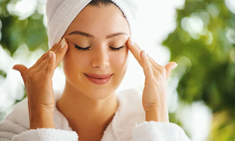 40ರ ವಯಸ್ಸಿನಲ್ಲೂ ತ್ವಚೆ 'ಗ್ಲೋ' ಆಗಿರಬೇಕೆ? 5 ಆಹಾರಗಳನ್ನು ದೈನಂದಿನ ಆಹಾರದಲ್ಲಿ ಸೇರಿಸಿ!