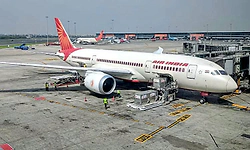 ಬೋಯಿಂಗ್ ವಿಮಾನ ಇಂಧನ ಸ್ವಿಚ್‌ ತಪಾಸಣೆ ಆರಂಭಿಸಿದ ಏರಿಂಡಿಯಾ