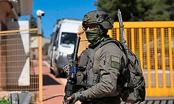 ಹೆಜ್ಬೊಲ್ಲಾ ಗುರಿಯಾಗಿಸಿ ಲೆಬನಾನ್ ಮೇಲೆ ಇಸ್ರೇಲ್ ದಾಳಿ: 'ರೋರಿಂಗ್ ಲಯನ್' ಕಾರ್ಯಾಚರಣೆ ಆರಂಭ