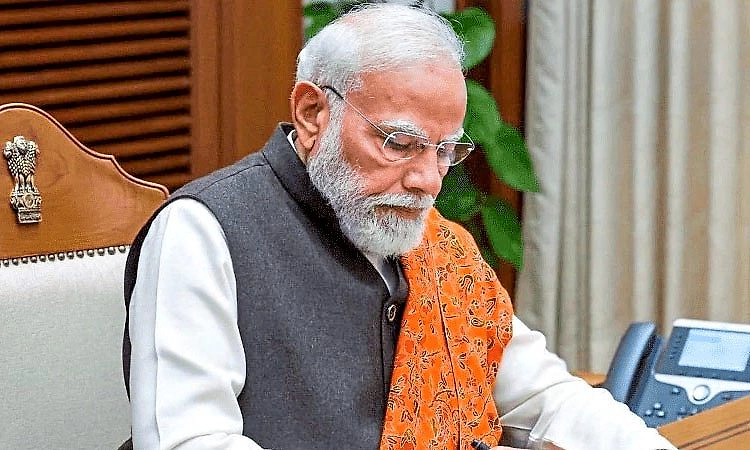 48 ಗಂಟೆಗಳಲ್ಲಿ ಕೊಲ್ಲಿ ರಾಷ್ಟ್ರಗಳ 8 ನಾಯಕರಜತೆ ಮೋದಿ ಮಾತುಕತೆ