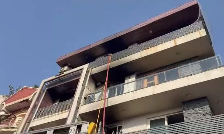 Fire breaks out in residential building in east Delhi, nine killed