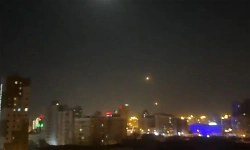Iran retaliates: Attacks reported on US bases in Kuwait and Bahrain