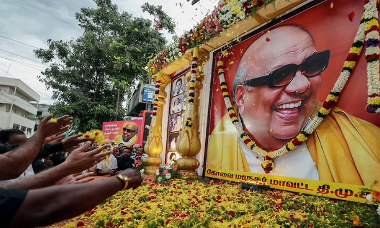 Minister, leaders pay tributes to Karunanidhi on his 103rd birth anniversary