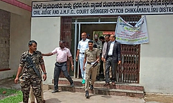 Naxal: ಶೃಂಗೇರಿ ಕೋರ್ಟ್‌ ಗೆ ಹಾಜರಾದ ನಕ್ಸಲ್ ನಾಯಕ ಬಿ.ಜಿ. ಕೃಷ್ಣಮೂರ್ತಿ