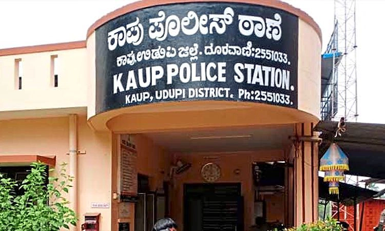 ಕೈಪುಂಜಾಲು : ಮರ ಕಡಿದು ಸಾಗಾಟ, ದೂರು ದಾಖಲು