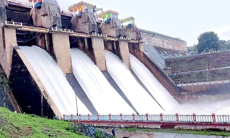 Hubballi: ಬರದ ನಡುವೆ 10 ಜಿಲ್ಲೆಯಲ್ಲಿ ಮಳೆಯ ಜೀವಕಳೆ