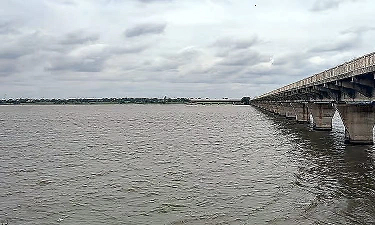 Krishna river records 1.32 lakh cusecs inflow in Belagavi